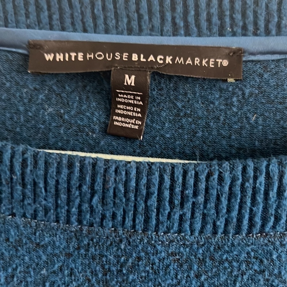 WHBM TIE-HEM PULLOVER. Blue. Slightly oversized. EUC. Size Medium. - Picture 7 of 9